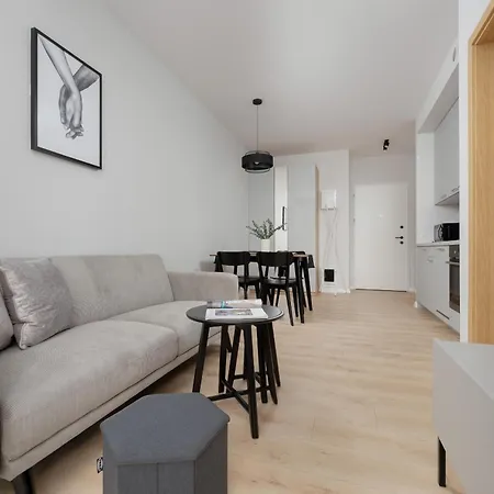Stylish Apartments With Parking By Noclegi Renters Warsaw Exterior photo