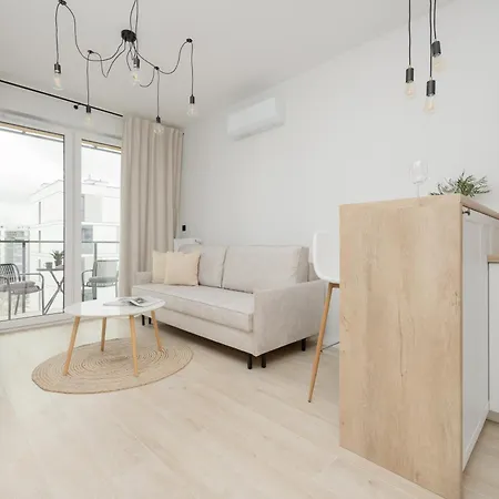 Stylish Apartments With Parking By Noclegi Renters Warsaw Exterior photo