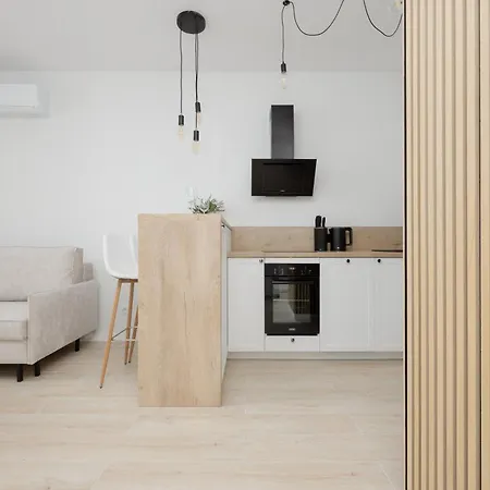 Stylish Apartments With Parking By Noclegi Renters Warsaw Exterior photo