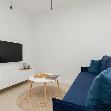 Stylish Apartments With Parking By Noclegi Renters Warsaw Exterior photo